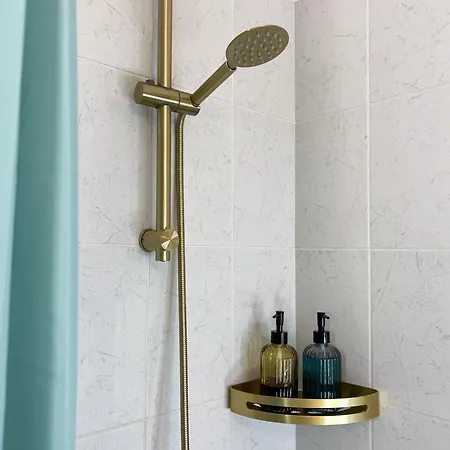 Near And Easy Parking - By Solstad Kavala