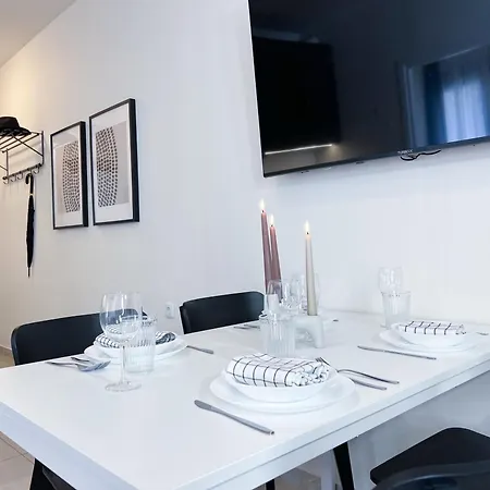 Near And Easy Parking - By Solstad Apartmán Kavala