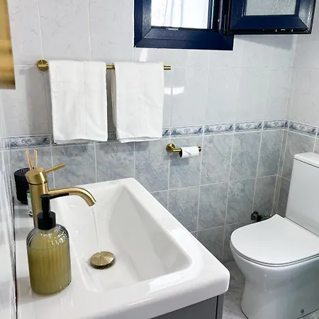 Near And Easy Parking - By Solstad *