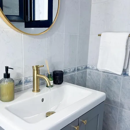 Daire Near And Easy Parking - By Solstad