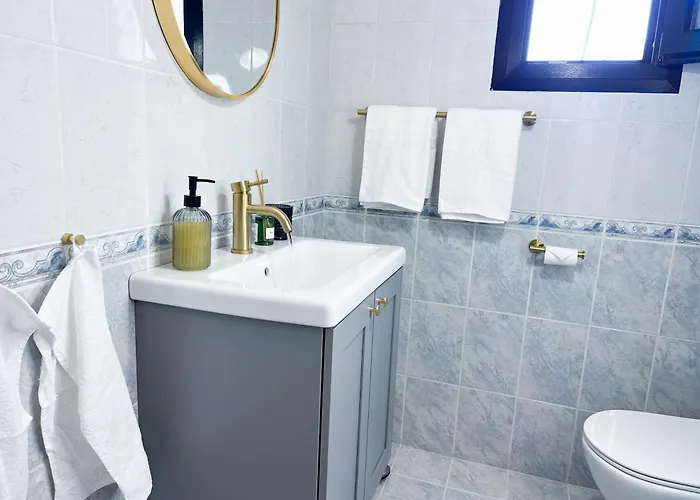 Near And Easy Parking - By Solstad